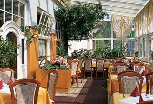 Hotel - Restaurant Kurhaus Klotzsche Dresde Exterior foto